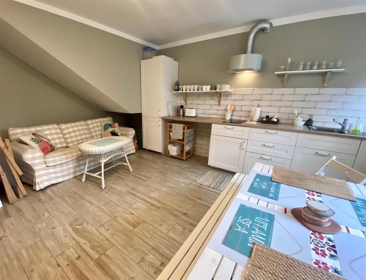 Szary Domek Apartamenty Ustka Exterior foto